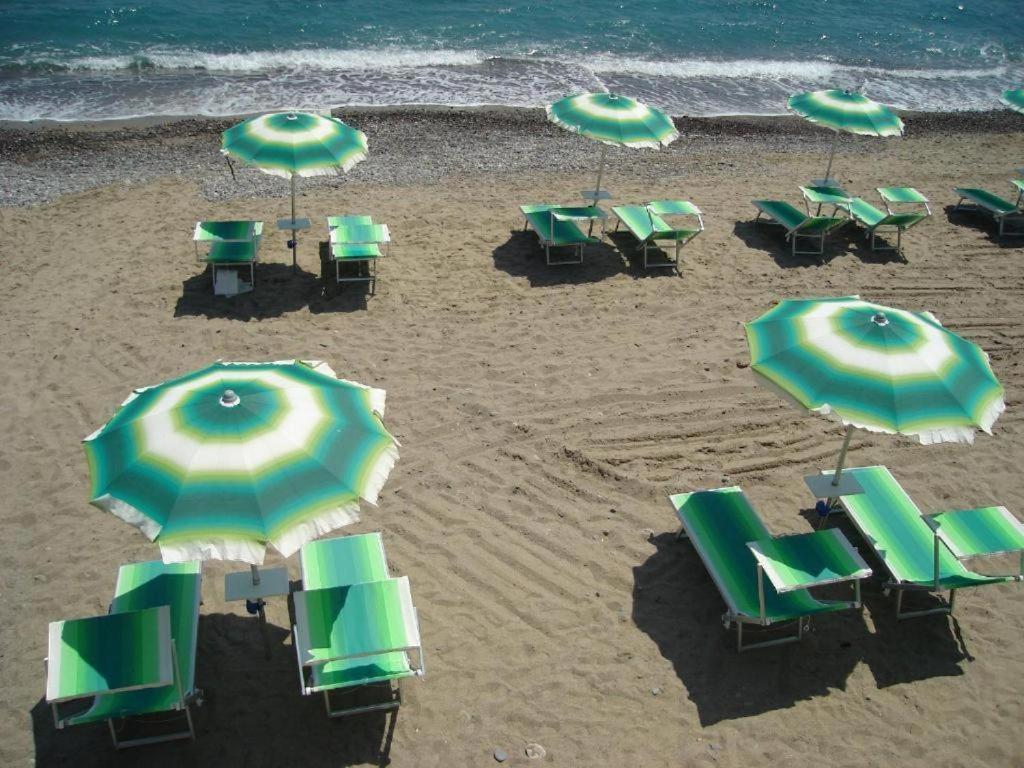 Lora 3* Bordighera